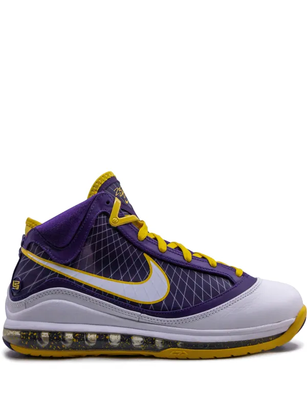 LeBron 7